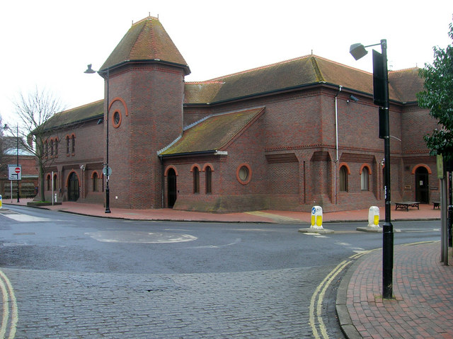 The 1980s Lewes Magistrates Court building, on the site of the first Lewes railway station of 1846.